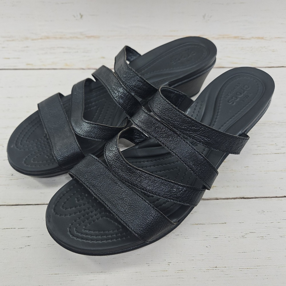 Crocs Leigh Ann Womens 9 Black Leather Strappy Wedge Sandals 204730